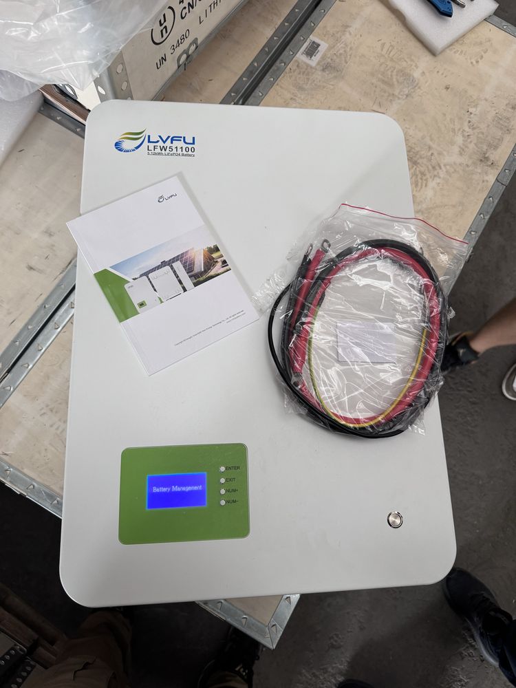 Акумулятор Lifepo4 5 kWh 100ah 48V - 51,2V настінний