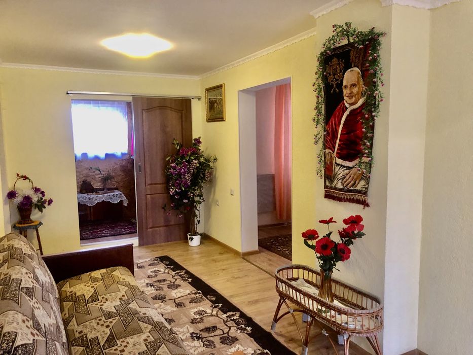 Продається якісний деревʼяний будинок