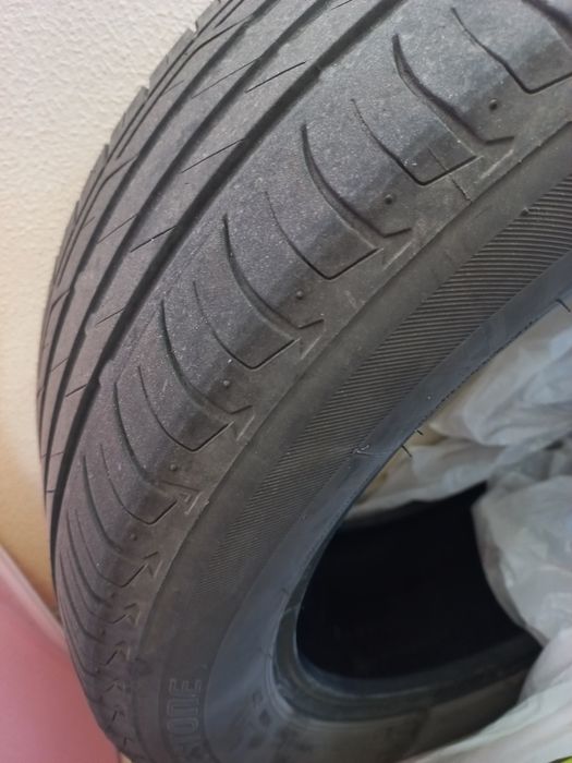 ATENÇÃO PARA DESPACHAR Pneu usado bom relevo Bridgestone 225/55 R18 96