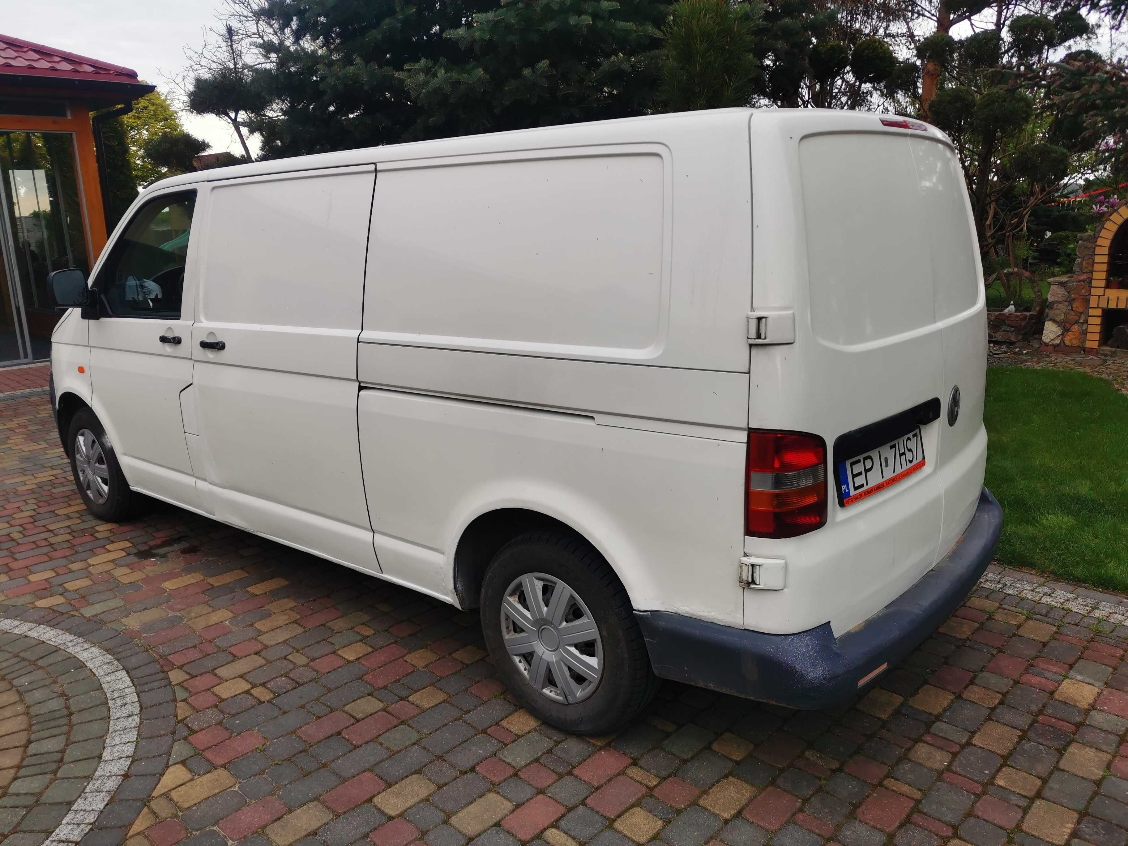 Volkswagen VW transporter T5 1,9 TDI  chłodnia