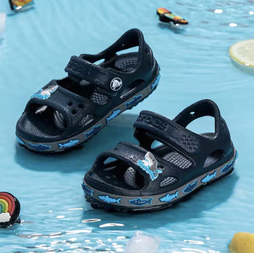 Дитячі сандалі Crocs fun lab shark band sandal