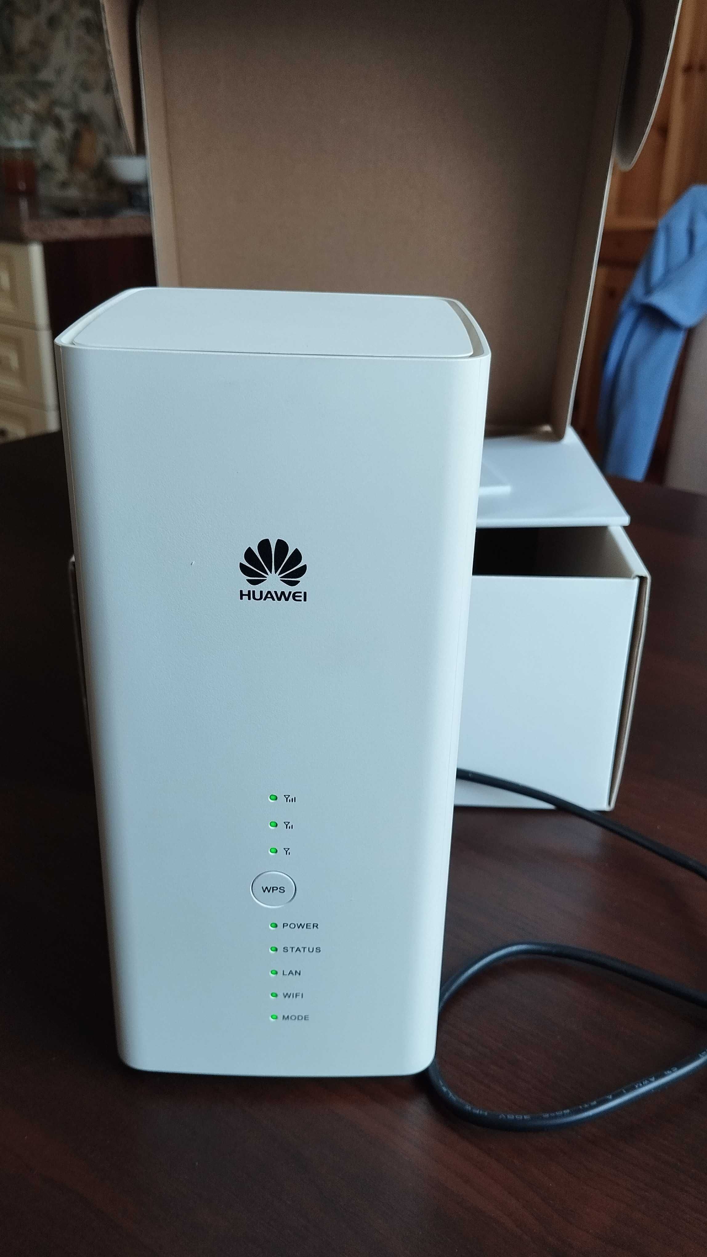 Router LTE Huawei B 618s-22d