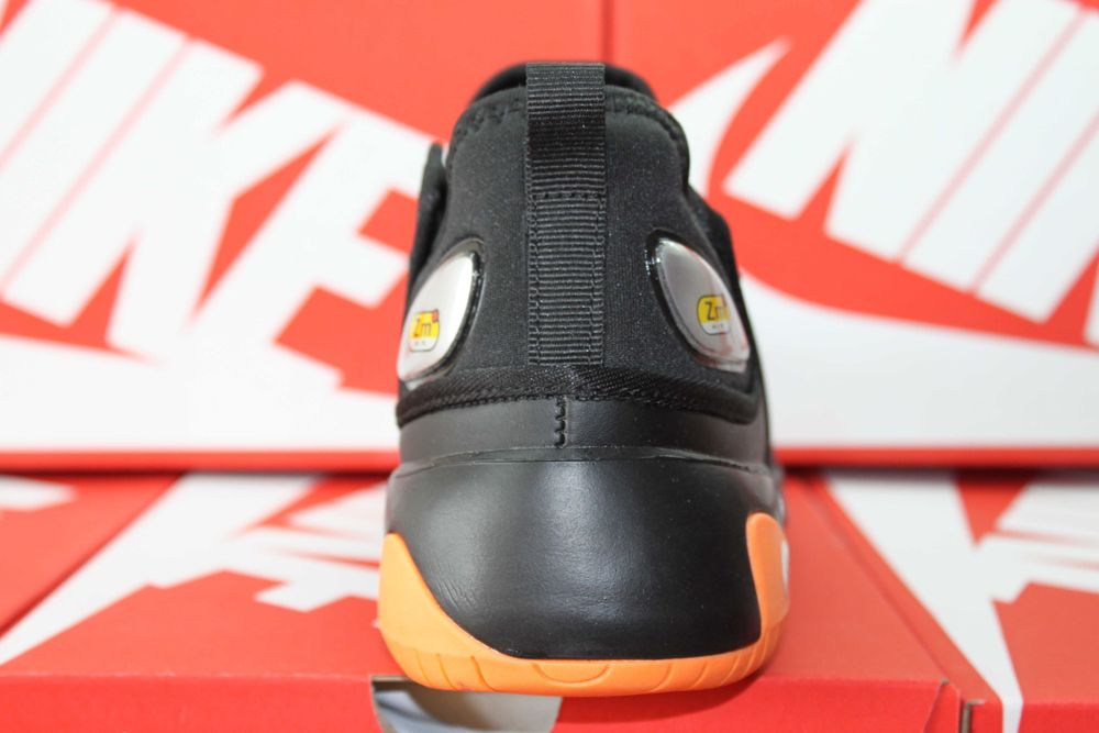 Nike ZOOM 2K - черно-оранжевые кроссовки кеды кросівки (5225чер/оранж)