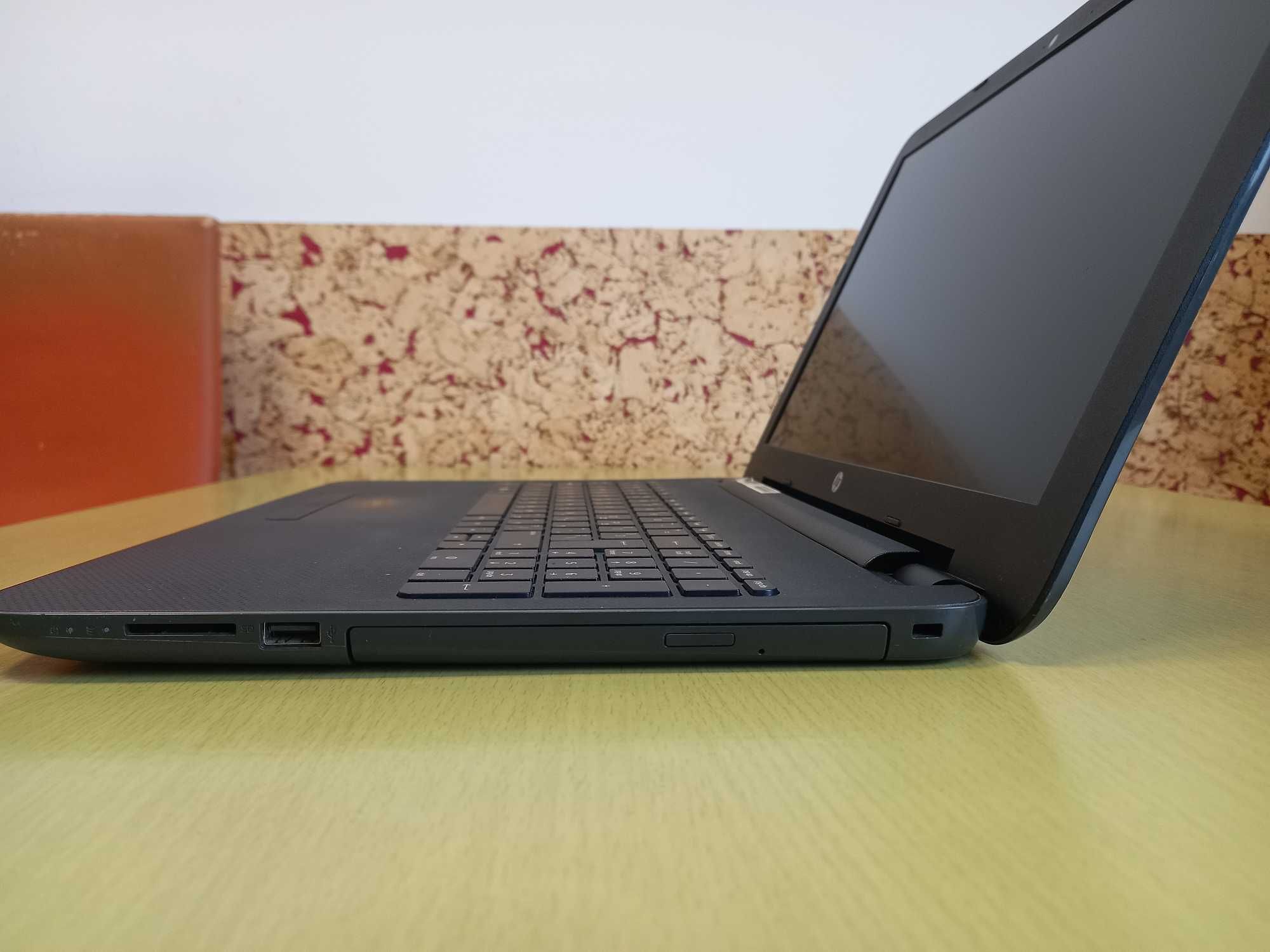 Laptop HP 255 G4