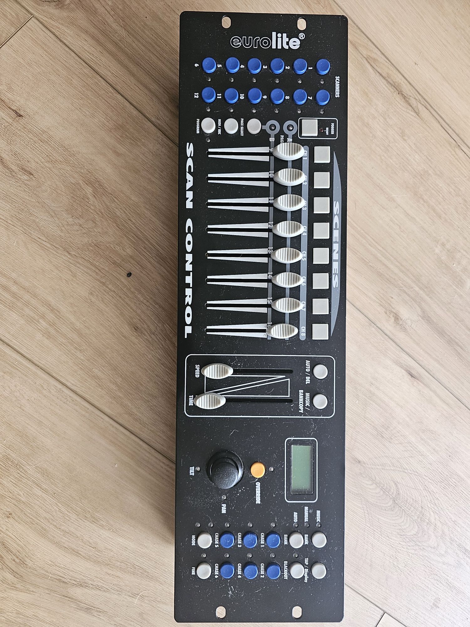 Eurolite dmx scan control 192
