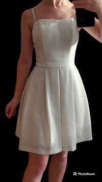 Elegancka sukienka na wesele rozkloszowana taliowana ecru K&M 32/34