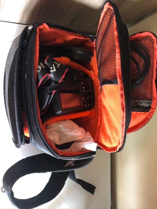 Pack com Camera Canon EOS 1100D