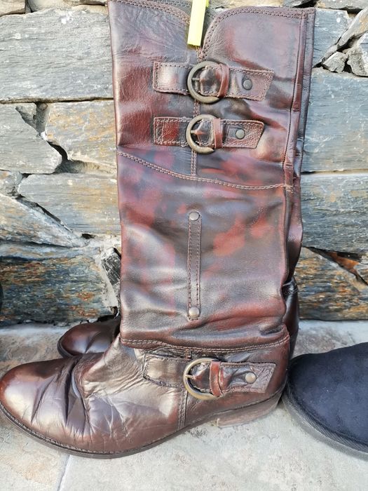 Calçado em pele, artigo português ( desde 5 euros)