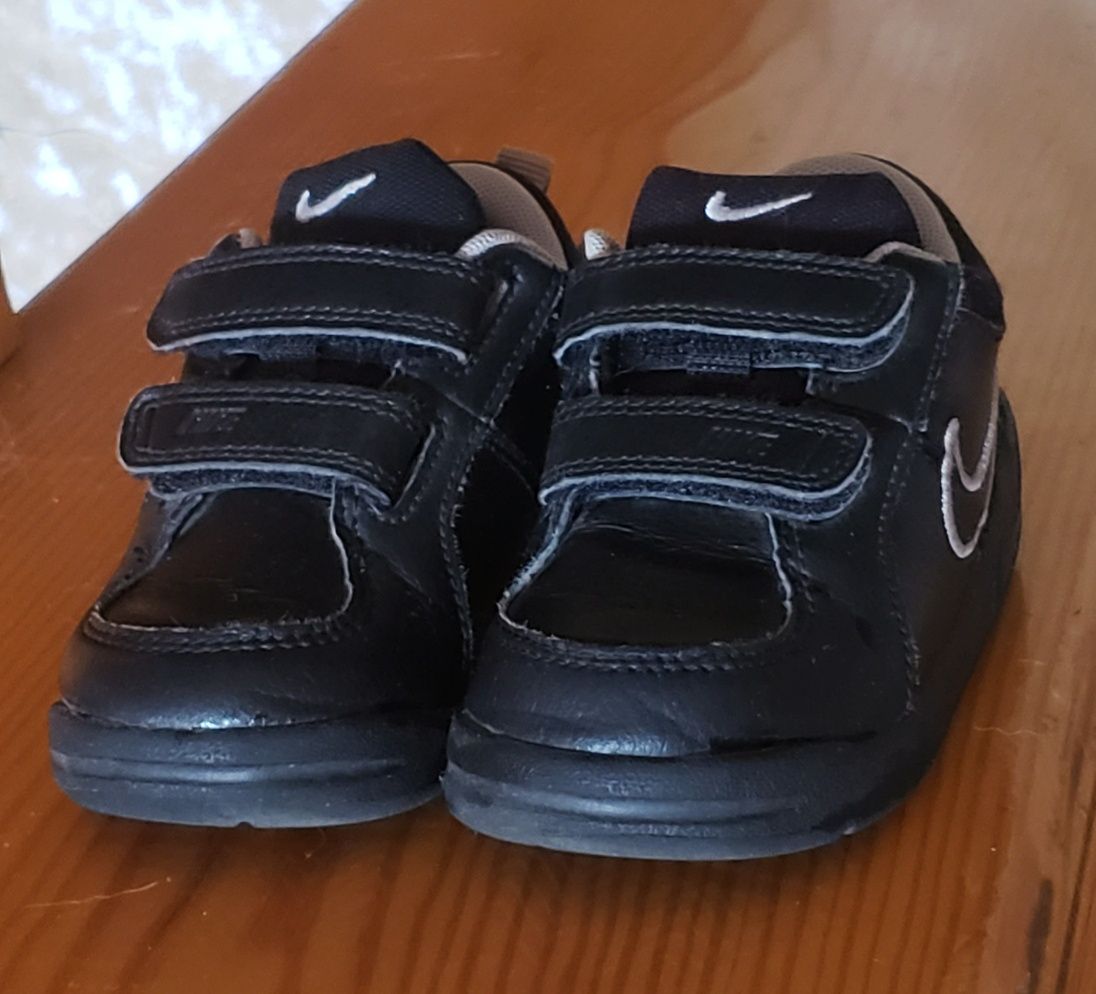 Кожаные кроссовки Nike. 14,5см