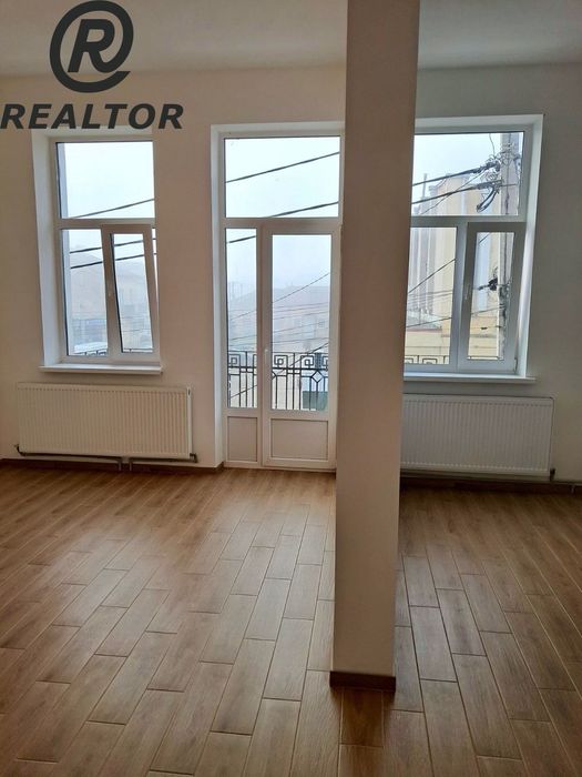 Продається 1-кімнатна квартира-студія. Копичинці