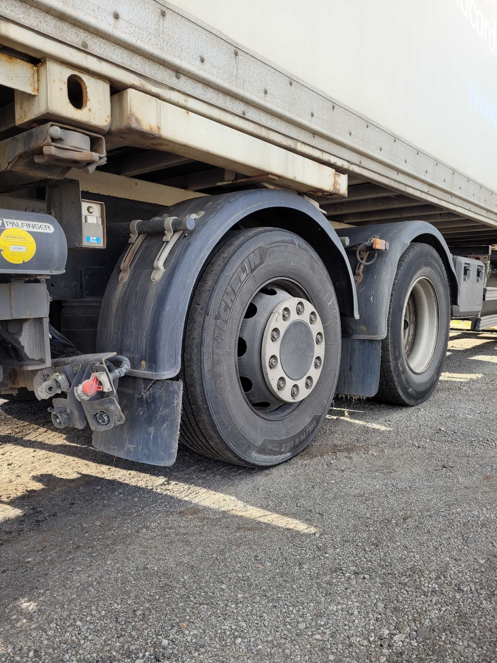 Renault Premium DXI r. 6x2 RETARDER