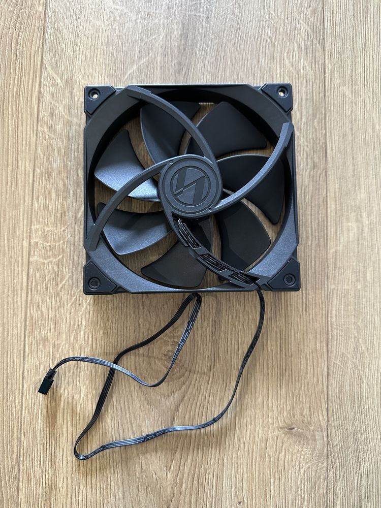 Wentylator Lian Li 140mm PWM do komputera obudowy