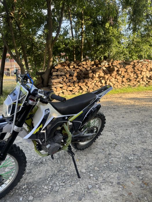 Bse  j3d  enduro 172fm