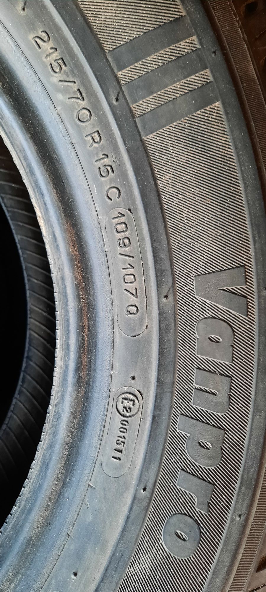 Opona pojedyncza letnia KORMORAN Vanpro 215/70R15C