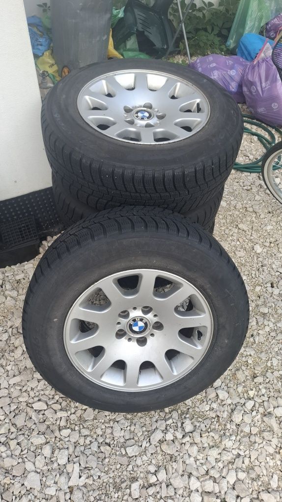 Styling 60  BMW alufelgi 7,5,3 16"