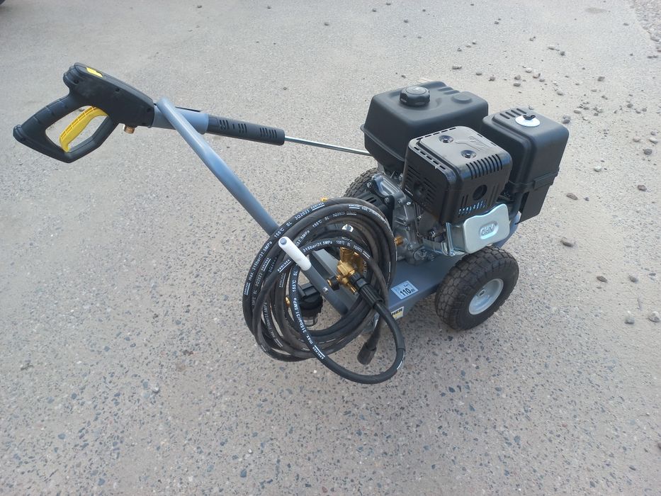 Wynajem Myjka spalinowa  karcher