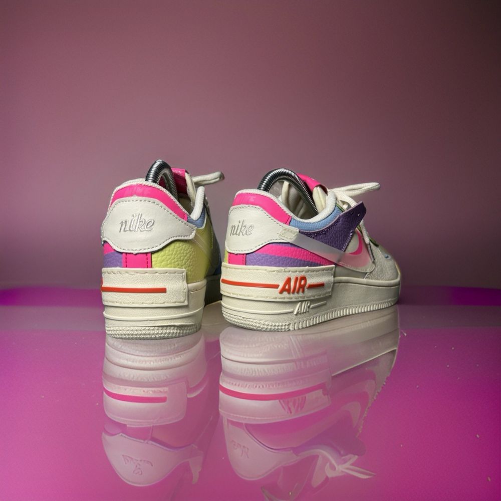 Жіночі кросівки Nike Air Force 1 white/pink flowers