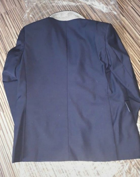 Garnitur młodzieżowy