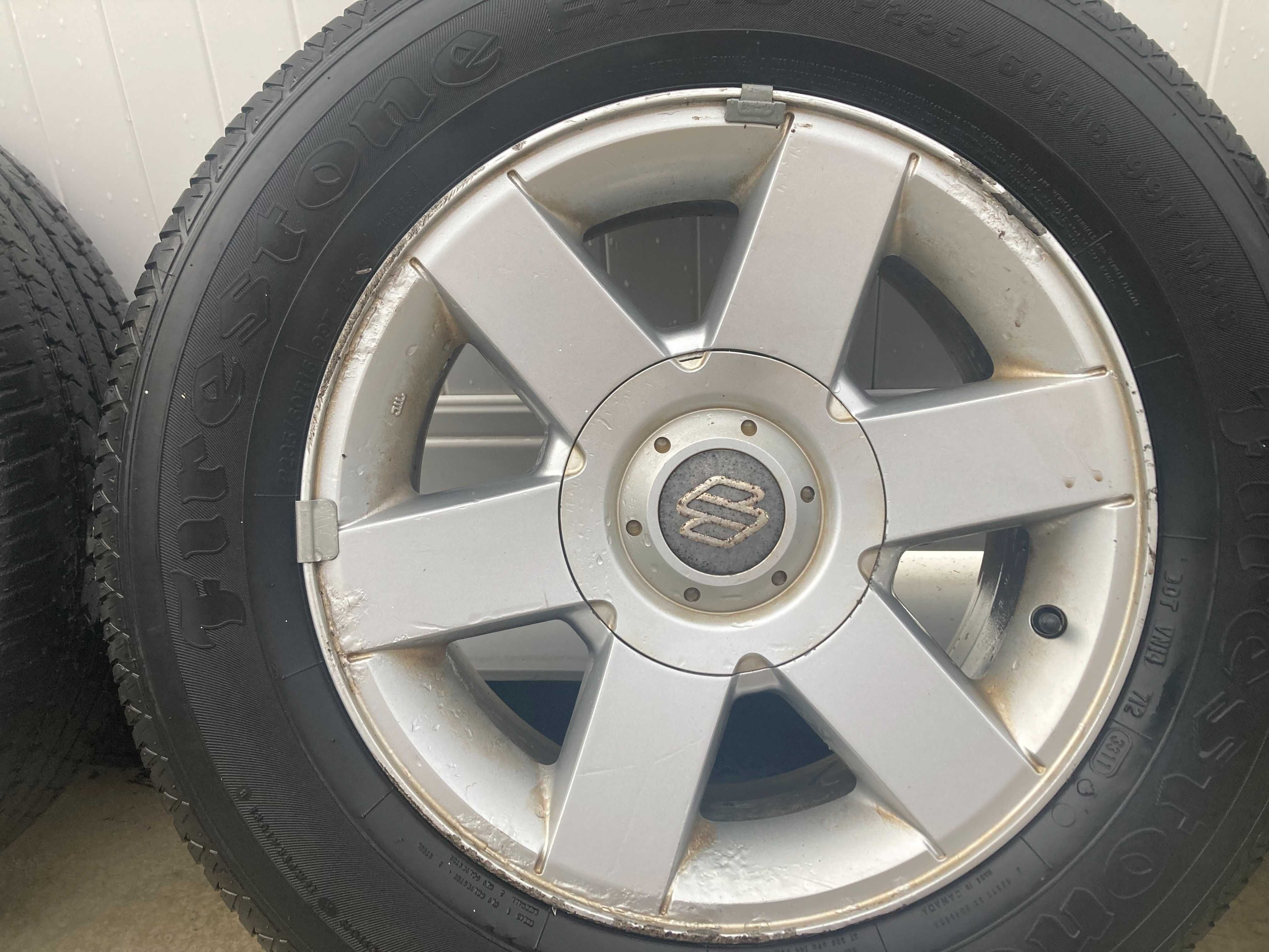 Колеса SUZUKI  VITARA 235/60 R16 . Підходять : Волга , Ніва , УАЗ.