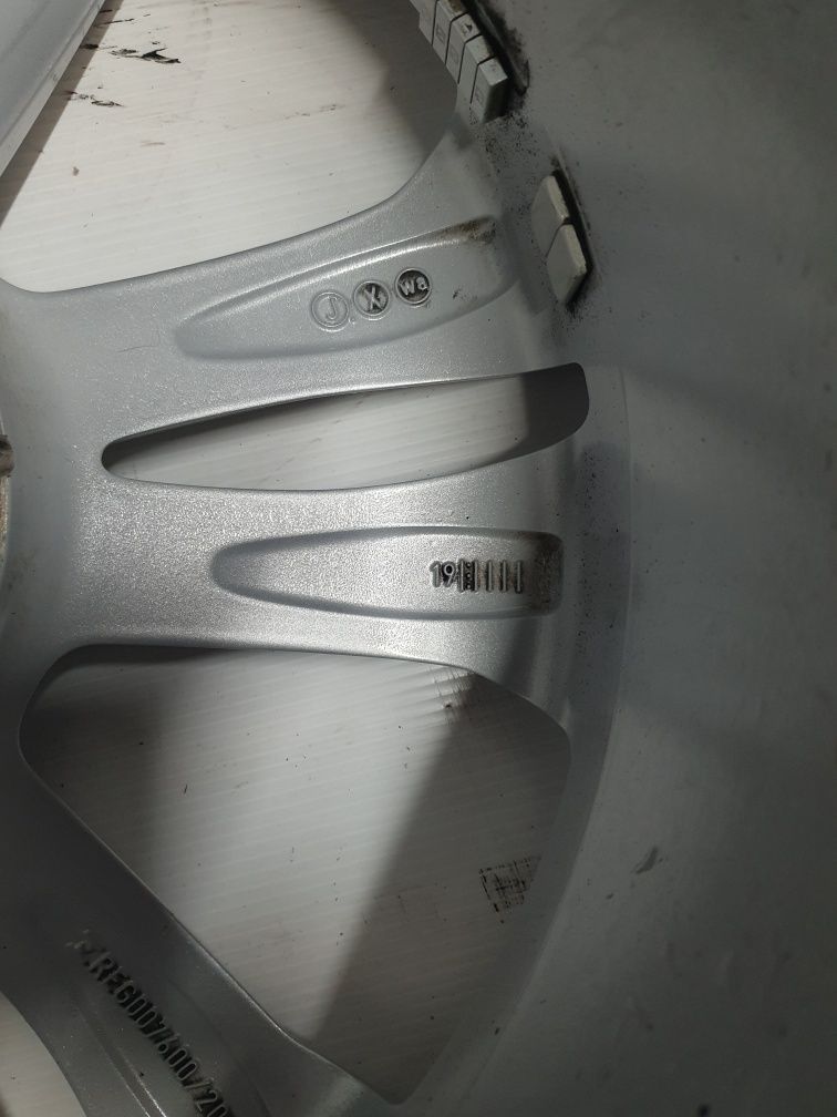 Felga aluminiowa BMW 7.5" x 18" 5x112 ET 51