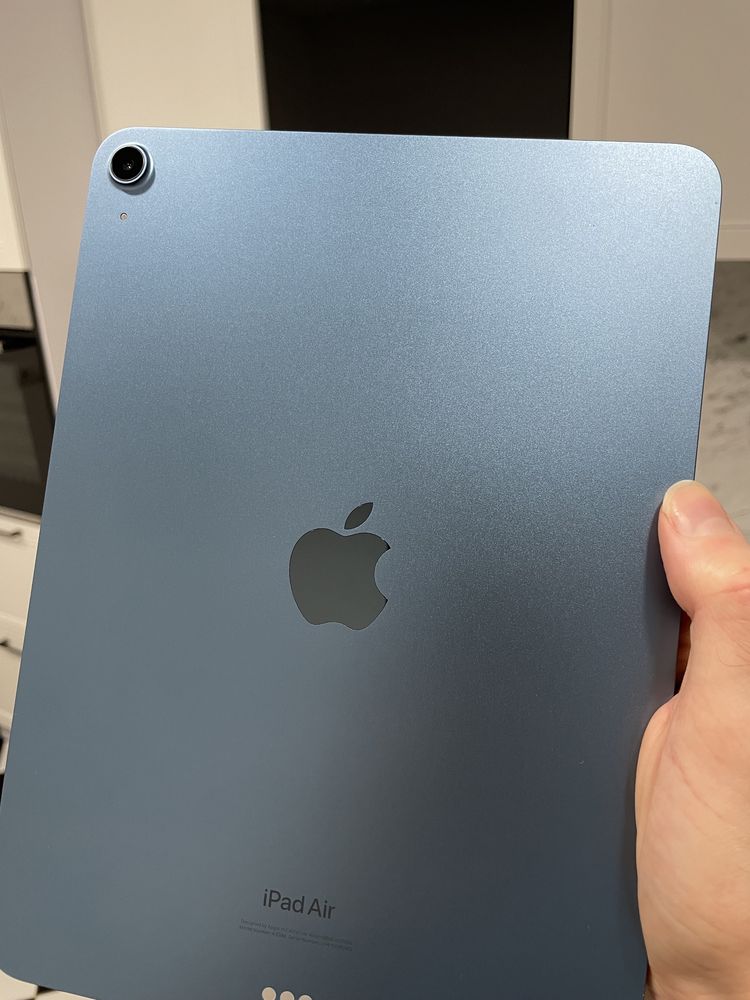 Новий Apple iPad Air M1 2022 (5th Gen) Blue 64 Gb Wi-Fi (MM9E3LL/A)