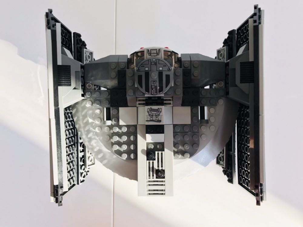 Lego Star Wars Darth Vader’s TIE Fighter 8017