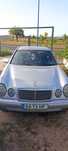 Mercedes E220D w210