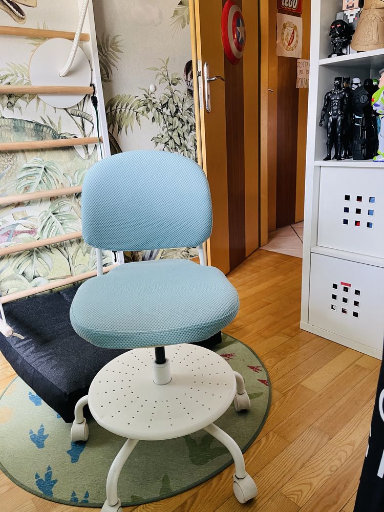 Dziecięce krzesło biurowe - IKEA VIMUND stan bardzo dobry