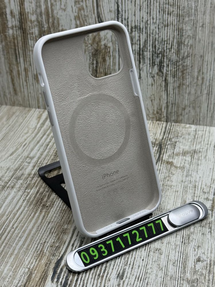 Чехол Silicone Case MagSafe на iPhone 12/ 12 Pro с анимацией