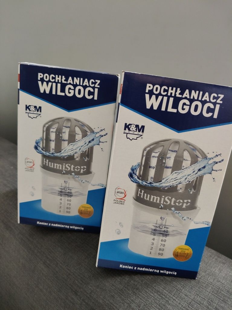 Dwa pochłaniacze wilgoci
