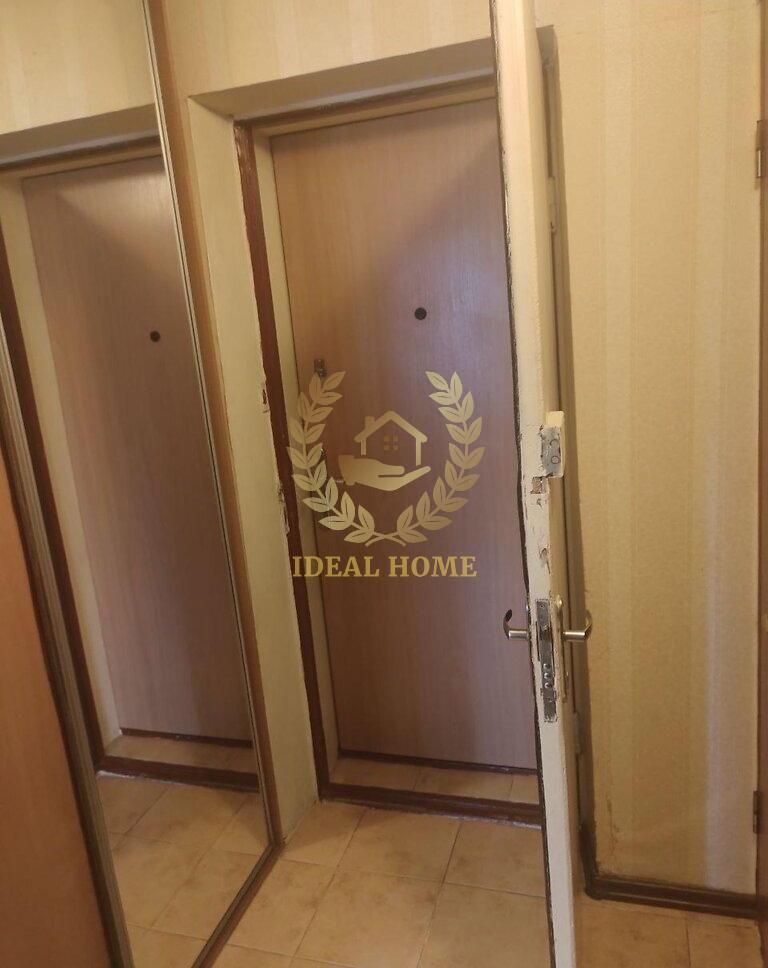 Продається 1-к квартира в Києві на Мінському масиві