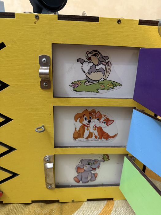 Бізікуб дитячий