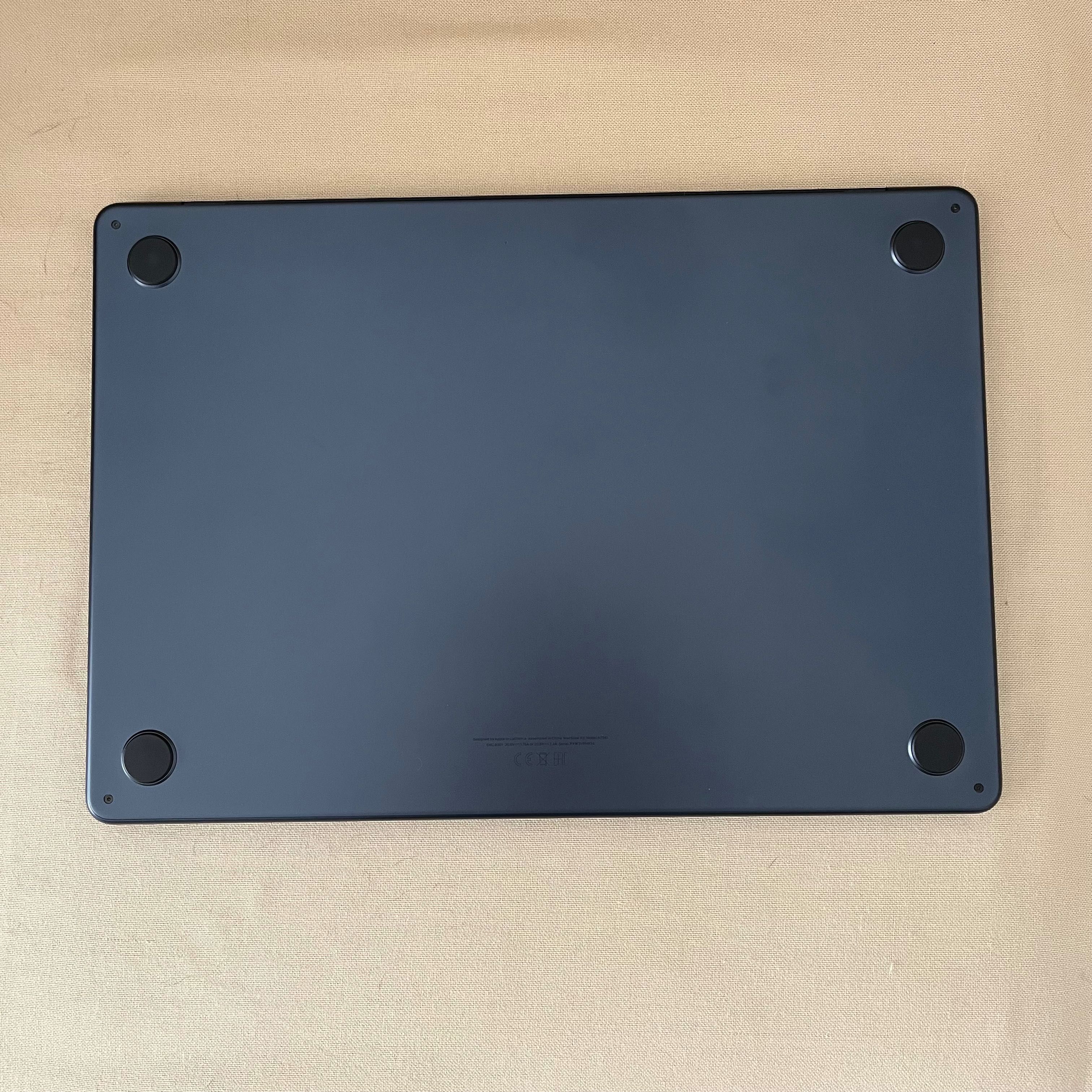 MacBook Air 15" rigorosamente novo