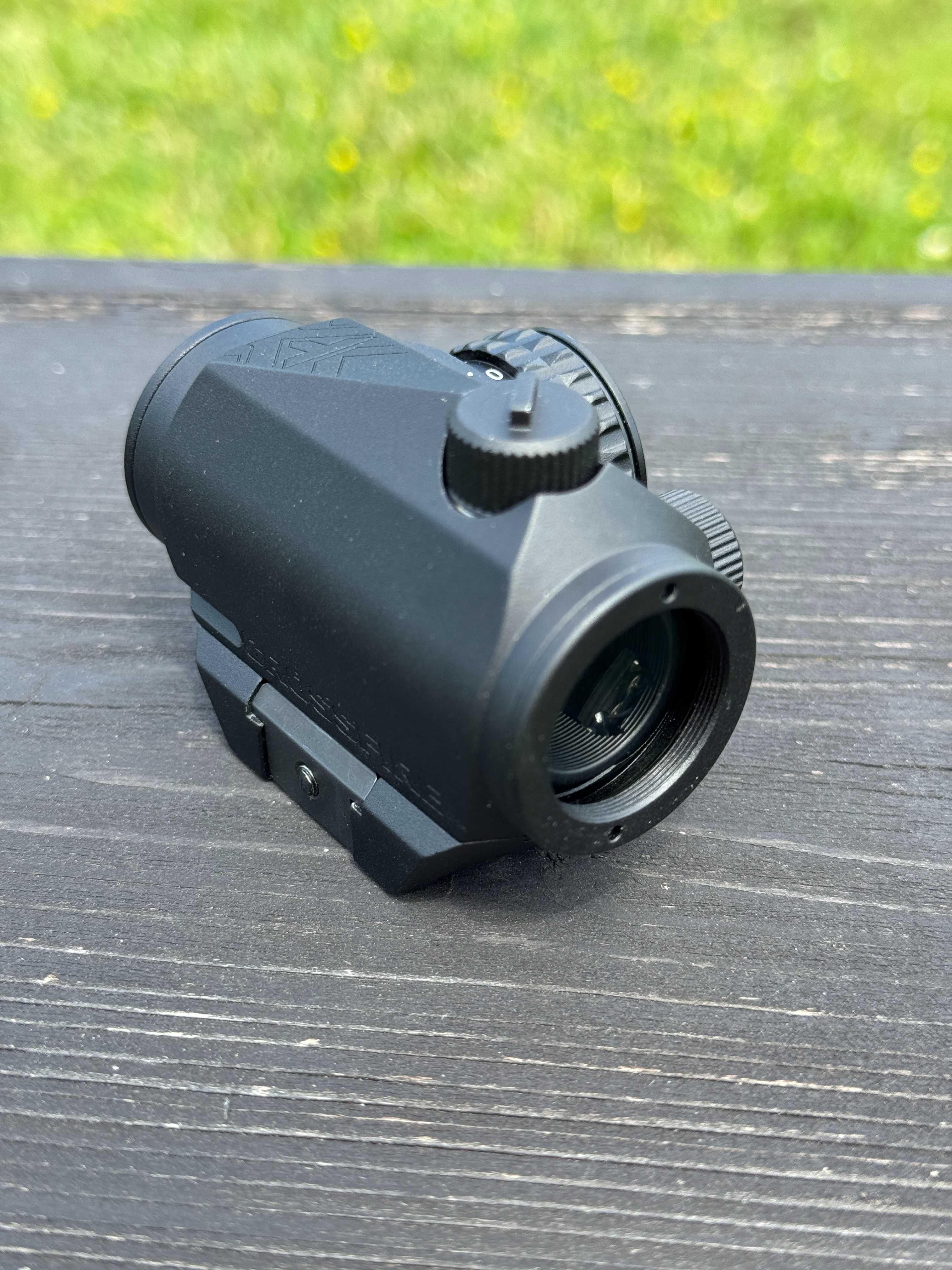 Kolimator Vortex Crossfire Red Dot