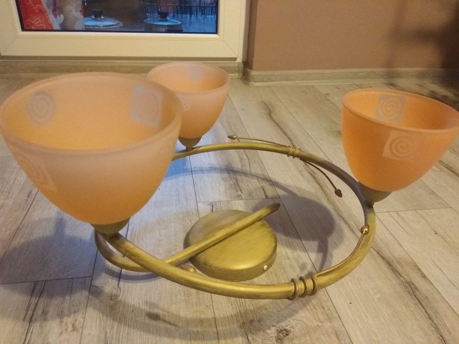 Plafon trzyramienny