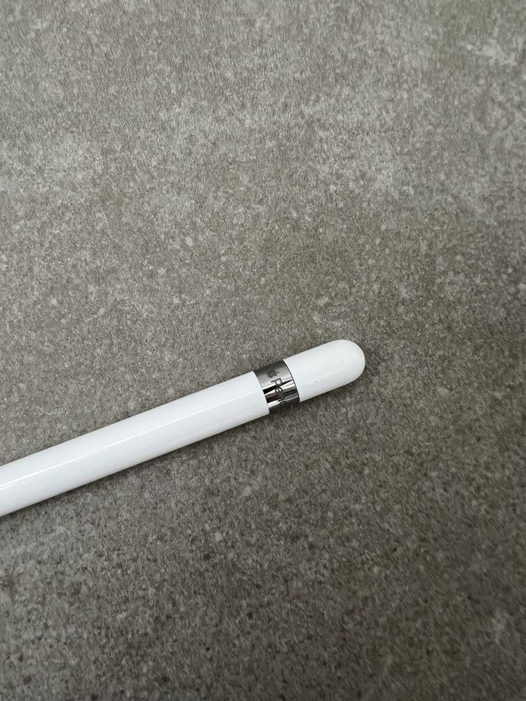 70$ Apple Pencil 1gen / MK0C2