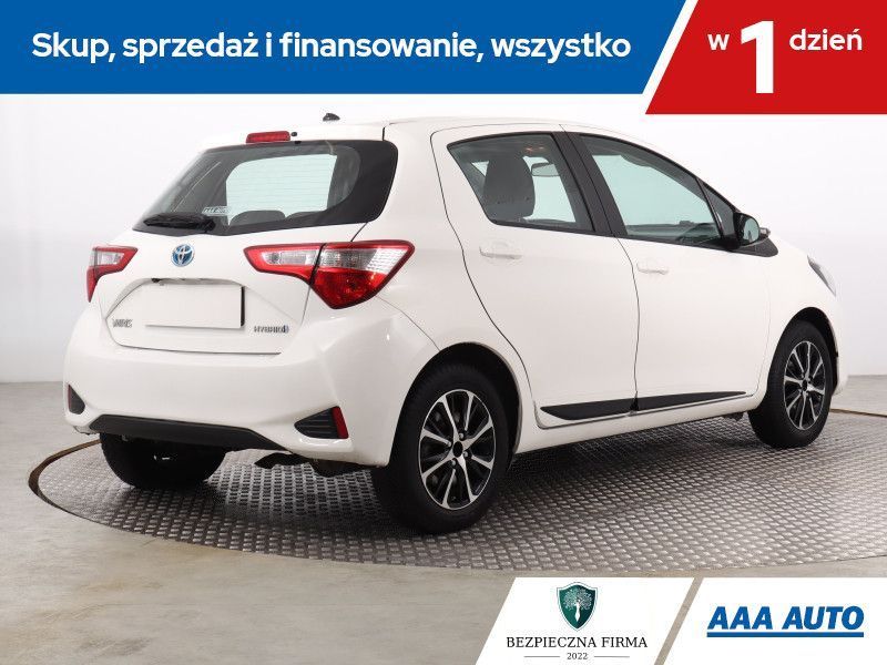 Toyota Yaris 1.5 Hybrid Trend , Salon Polska, Automat, Klimatronic, Tempomat