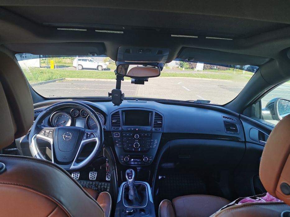 Opel insignia 2.0 turbo benzyna 4x4 250KM