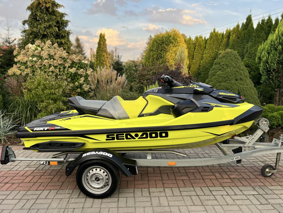 Skuter wodny Seadoo Sea doo RXT 300 RS Audio 2018 91h IBR