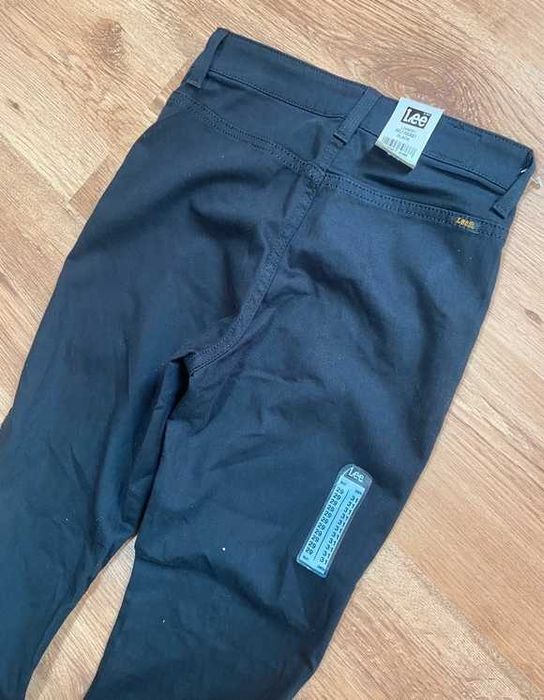 36 38 lee nowe spodnie dzwony slim wysoki stan dzins oryginal