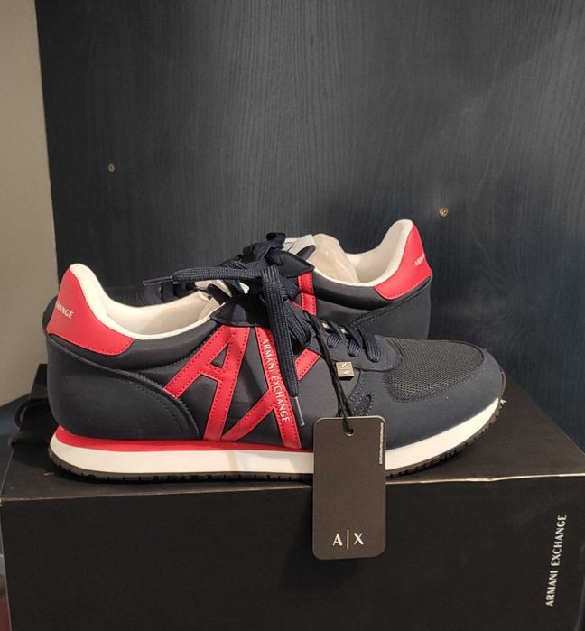 Nowe buty Armani Exchange 43