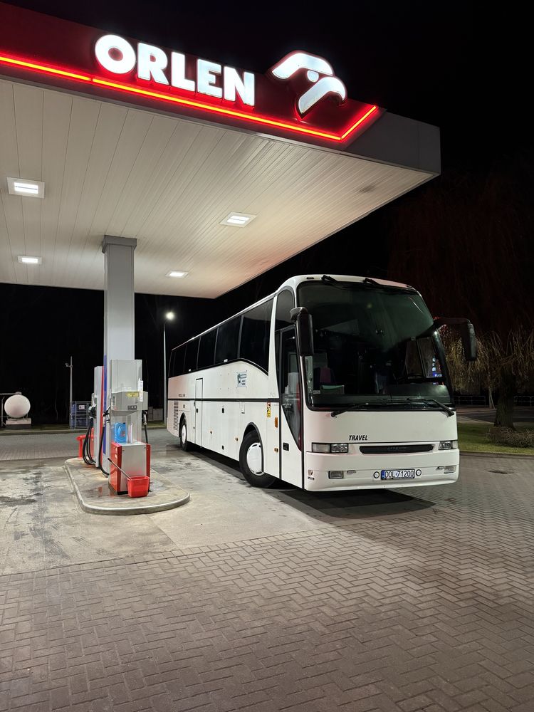 Przewóz osób, busy 9 osobowe, autobus 35 osób, auta VIP, inwalidzi