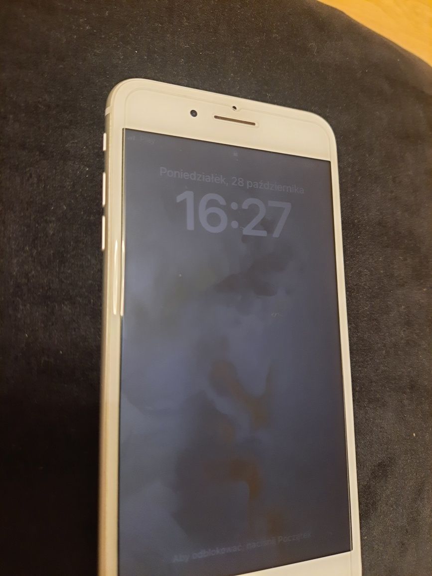 IPhone 8 Plus 64 GB