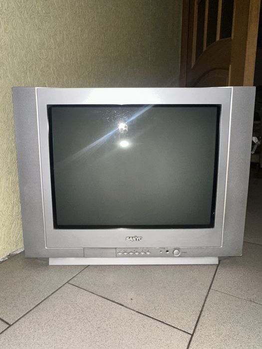 Телевізор sanyo японський
