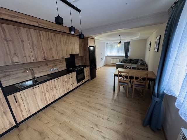 Wynajmę mieszkanie 4 pokoje 80 mkw