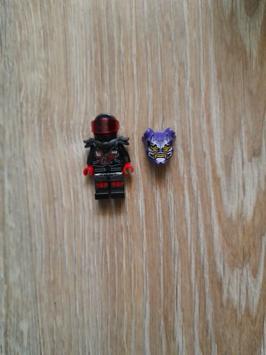 Lego Ninjago Mr.e njo385 i maska nienawiści