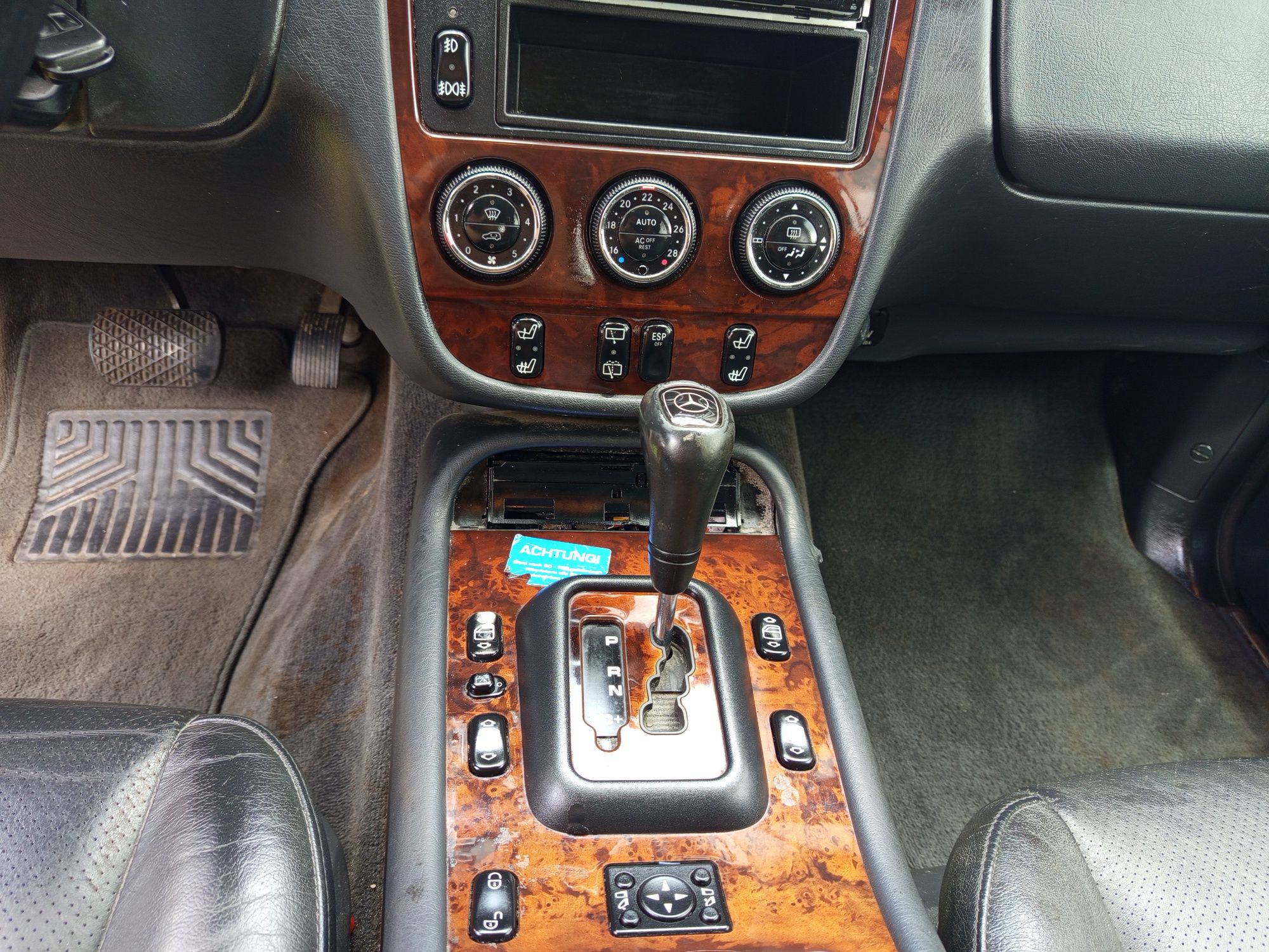 Mercedes ML 270 W163 2.7 klima ,hak z Niemiec