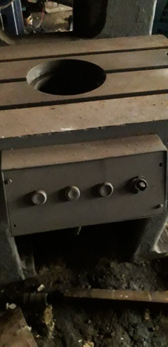 Продам прес пневмомеханічний кривошипний К2130А