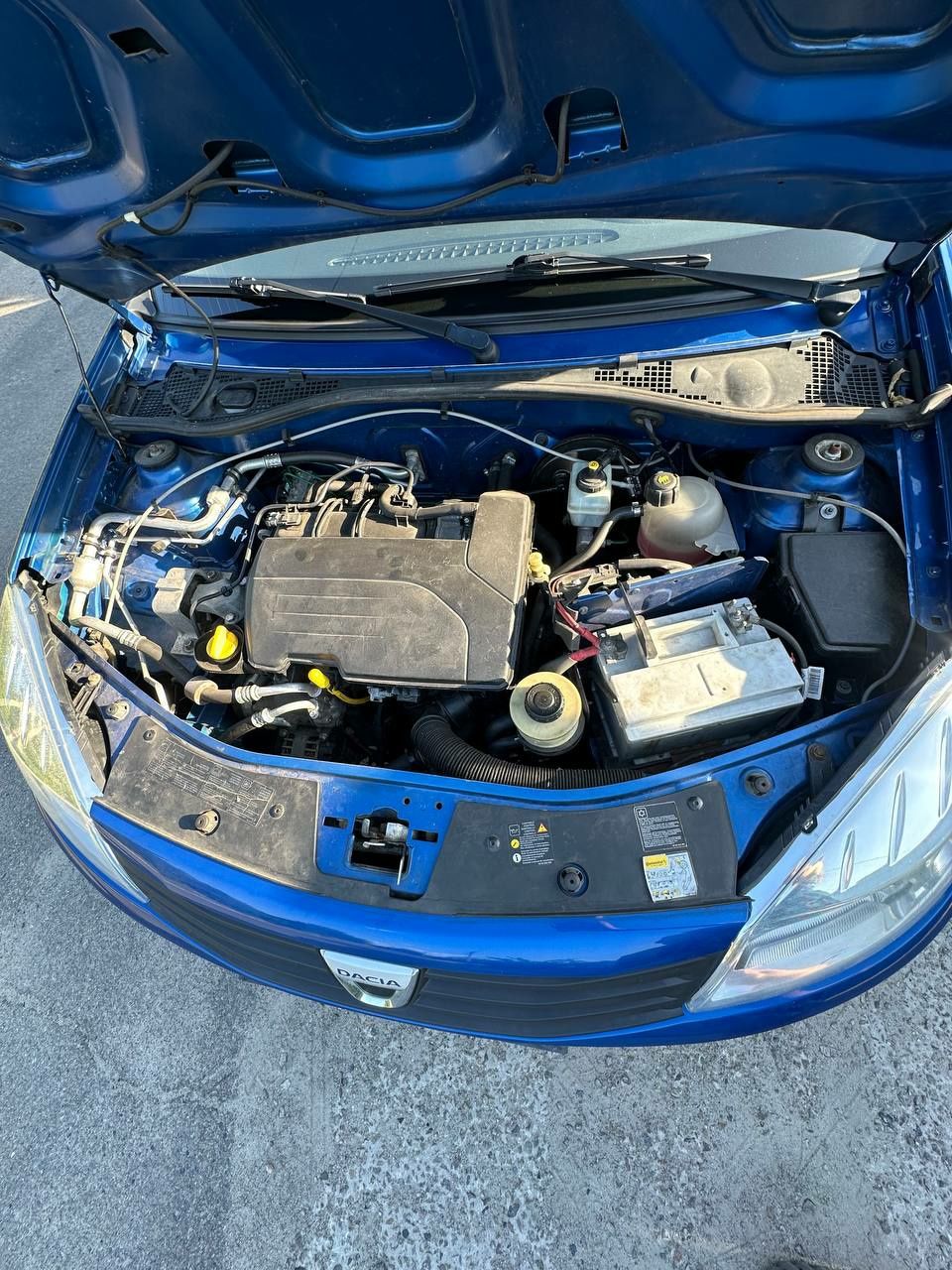 Dacia Sandero,Renault,Кондиціонер.