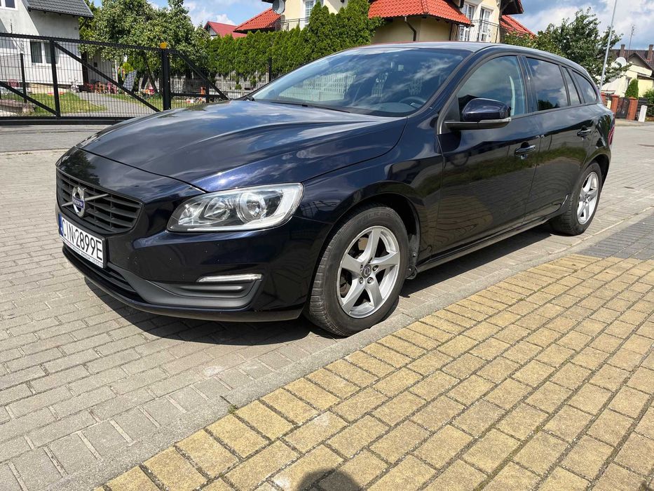 Volvo V60 2.0 D2 120 KM – 2015 r. – Prywatny, gotowy do jazdy